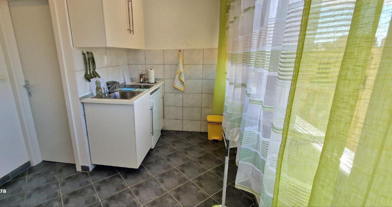 Apartments Zvone Сплит Экстерьер фото
